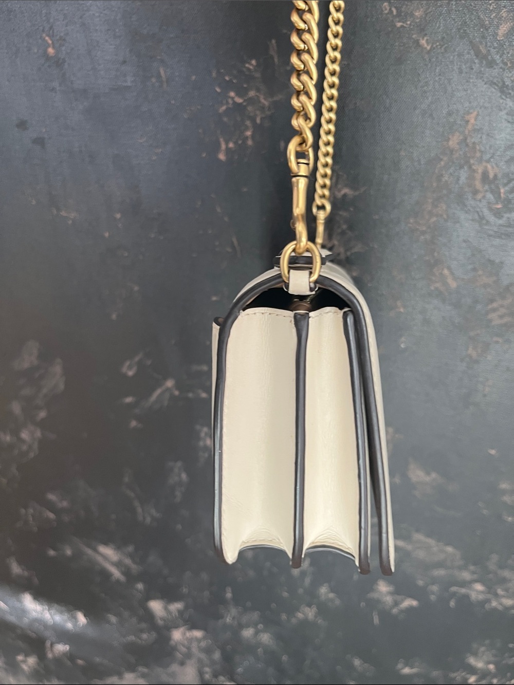 Coach Bae leather cross body bag / clutch - Picture 5 of 15